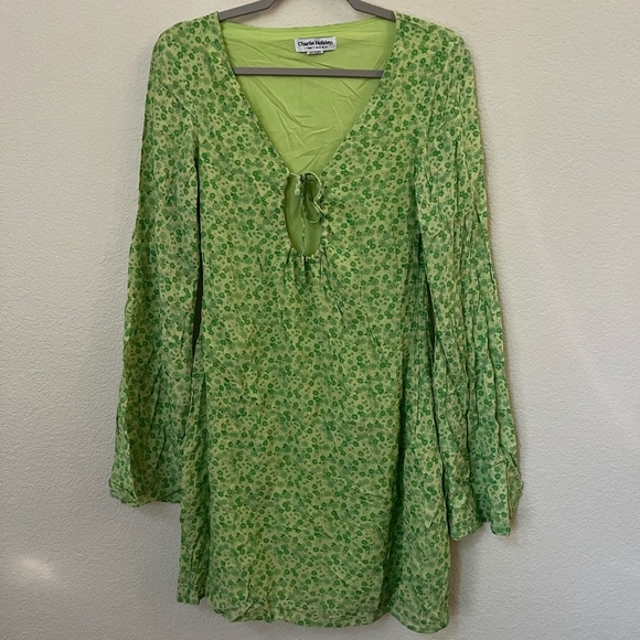 CHARLIE HOLIDAY x ANTHROPOLOGIE | Nixon Floral Long Sleeve Minidress | Size 6 - Picture 4 of 14